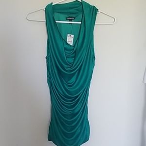 Express side ruched top